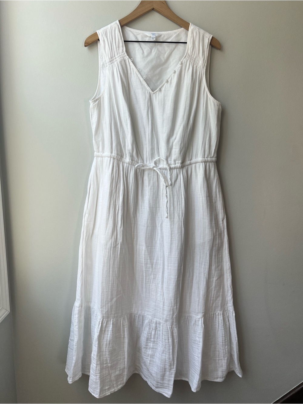 Time and Tru Soft  100% Cotton Double Cloth White Dress L(12-14)